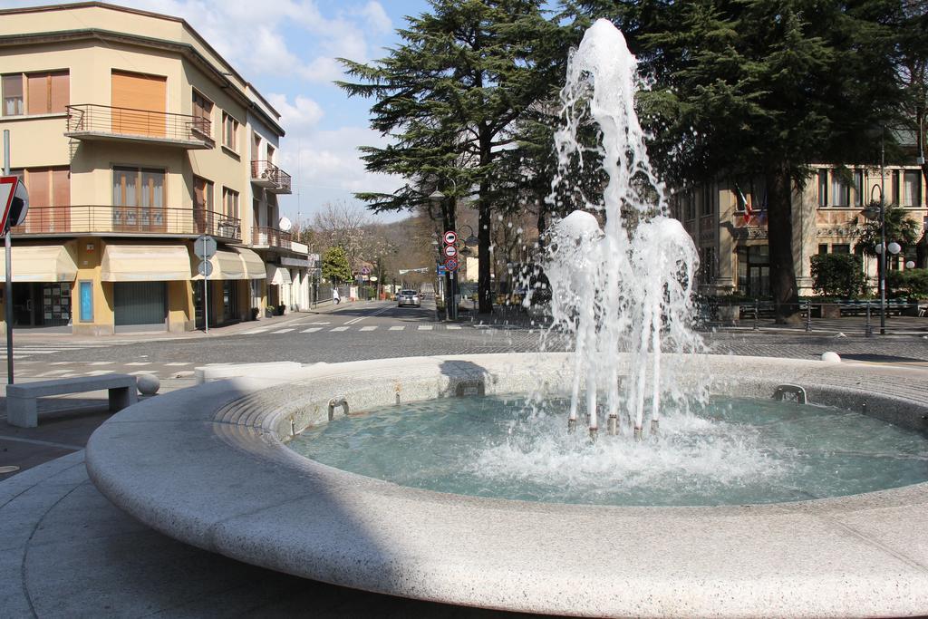 Bilocale Salice Terme 아파트 외부 사진